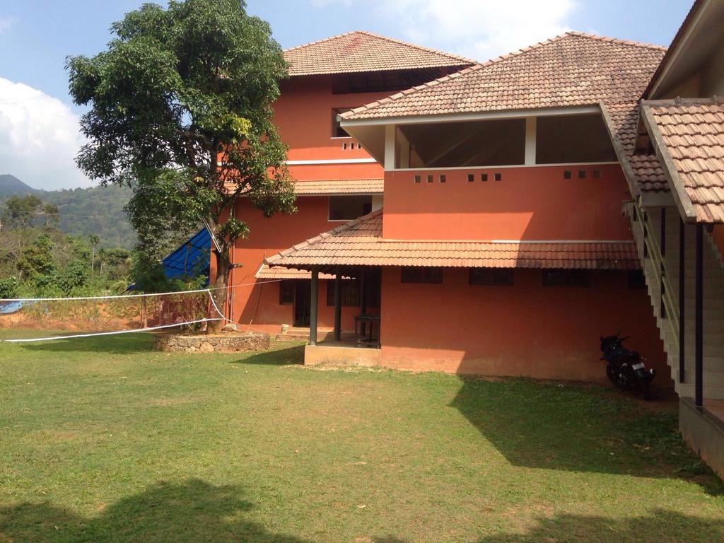 Stay Simple 3 Hills County Resort กัลปัตตา ภายนอก รูปภาพ