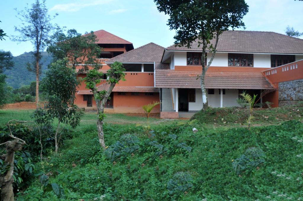 Stay Simple 3 Hills County Resort กัลปัตตา ภายนอก รูปภาพ